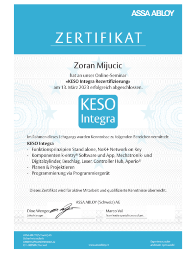 Ein Zertifikat für die "KESO Integra Rezertifizierung", verliehen an Zoran Mijucic von ASSA ABLOY (Schweiz) AG.